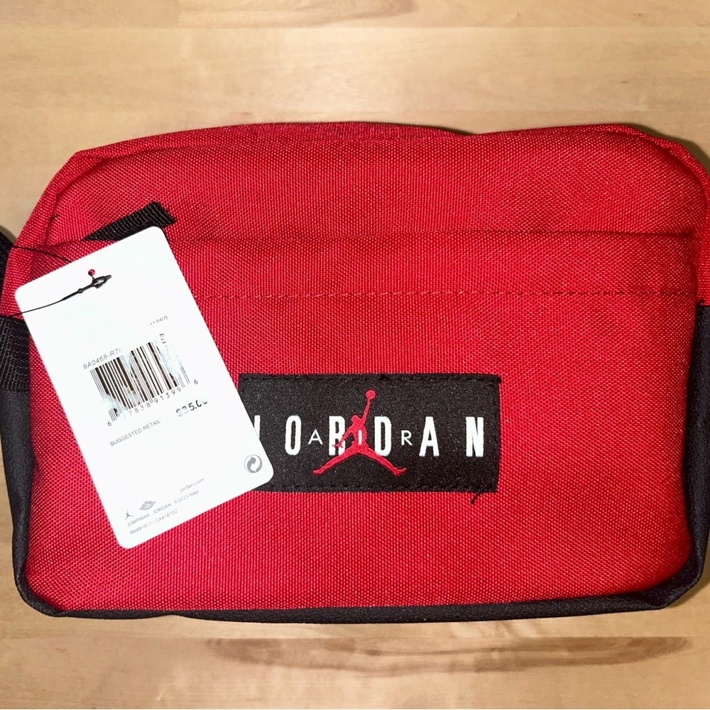 Air Jordan Travel Dopp Kit/Toiletry Bag Red/Black Clutch NEW